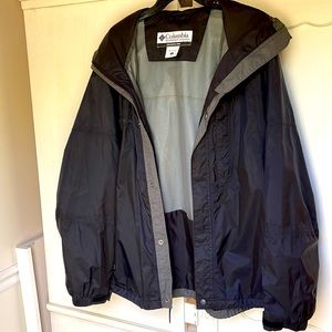 Columbia Storm Dry Waterproof Jacket. Men’s Size Large.